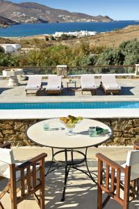 Villa Galaxy Mykonos Private Pool & Sea View in Ftelia