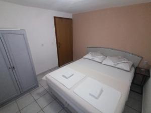 Apartments with parking space Drace, Peljesac - 25422