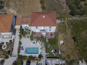 Family-friendly apartments with swimming pool Seget Donji, Trogir - 25167
