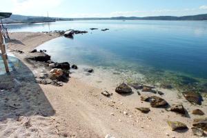 Family-friendly apartments with swimming pool Seget Donji, Trogir - 25167