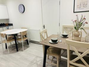 Ridgeways Premium House
