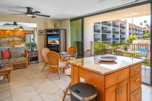 Maui Parkshore #203 Ocean View, Great Location, Across from Kamaole Beach