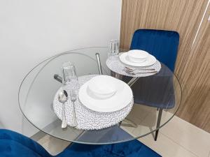 Cozy & Elegant 17F Condo Shore 2