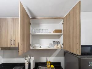 Cozy & Elegant 17F Condo Shore 2