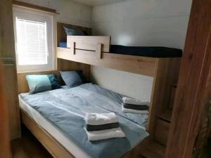 Apartments with parking space Sveti Filip i Jakov - Biograd - 25207