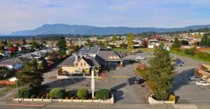 The Hospitality Inn - Qualicum Beach