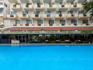Golden Beach Hotel Pattaya