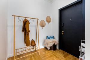1BR Design Apt Island Kitchen Balcony in Vake