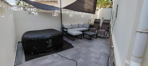 Quiet Holiday Home with Extra Comforts, Jacuzzi, Ideal for a Relaxing Break