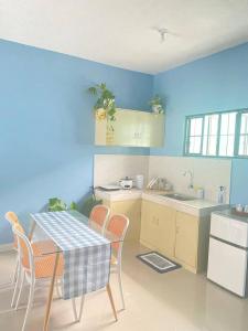 Coastal Charm 2minsfrom Beach (car)+ wi-fi (10pax)