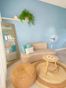 Coastal Charm 2minsfrom Beach (car)+ wi-fi (10pax)