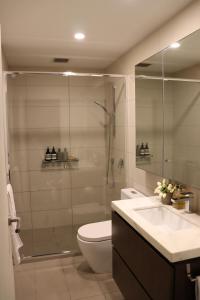 Bright Ascot Vale Nest - Free Parking & Balcony