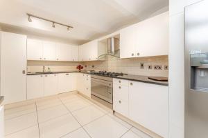 Moderno appartamento con due camere da letto Roma