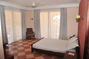 HOTEL MENABE & Restaurant