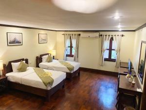 Luang PraBang Residence & Travel