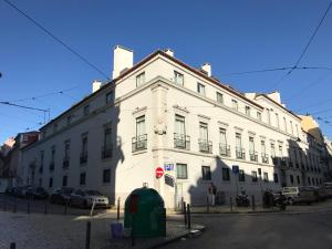 Lisbon Bairro Alto Apartments Free Parking