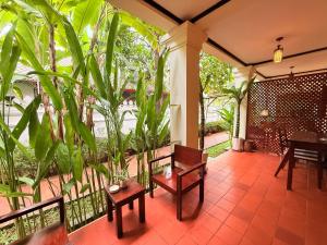Luang PraBang Residence & Travel