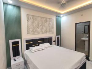 HOTEL O AWADH ELITE