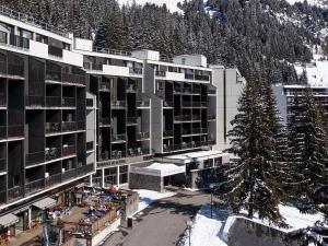 1 BR Apartment in Flaine