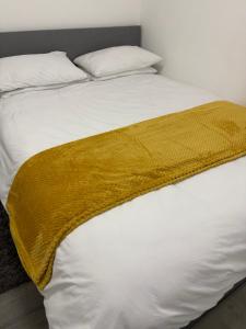 Cosy & Exclusive 1bd Crumpsall Flat, Sleeps 4