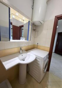 Cozy flat near Kristal Center, balcony 6th floor