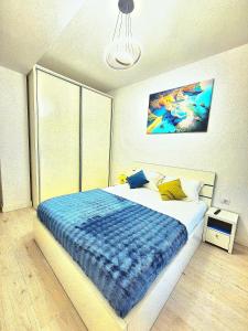 Cuba Residence Two Room Apartment Side Sea View Mamaia Nord Onix Blue