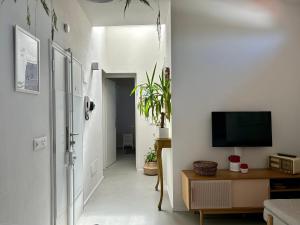 Casa sul fiume Arno vicino a Firenze