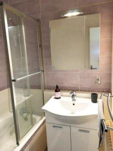 Appartement Verzy - 3 chambres - Résidence calme - Tout équipé - Proche centre de Reims, 7min en voiture
