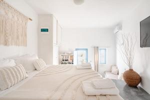 Euphoria Suites & Deluxe Studios