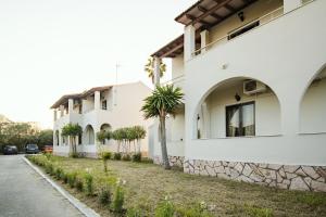 Seabreeze Summer Apartments