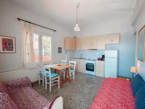 Seafront Apartment in Limenaria - Panoramic View & Central Location