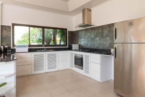 Family 3 bedrooms villa with sea view