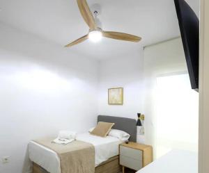 LM APARTAMENTOS AGUACATE Beach 6