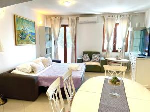 Rondina House