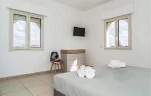 Cozy Apartment In Porto Cesareo With Wifi