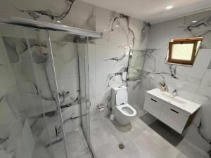 Sardis Rooms