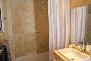 Townhouse in Nueva Andalucia