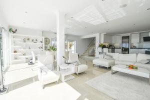 Acogedora villa con piscina