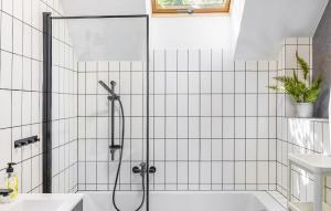 Pet Friendly Home In Trzcianka With Sauna