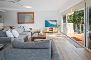 Noosa Hill Oasis - Walk to Beach & Dining