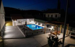 Awesome Home In Glavica