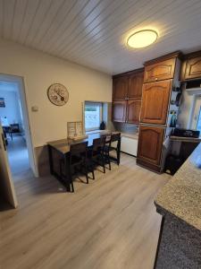 CASA MARIO Nature, City, Messe, Private Parking