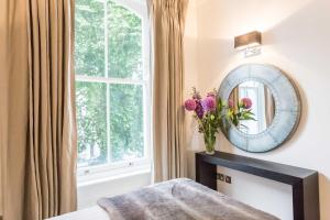 Stylish 2BR Apartment with Terrace W2 Paddington