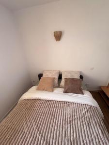 Appartement Canet en Roussillon, piscine, terrain tennis, balcon, plancha, 4 couchage