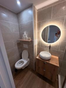 Appartement Canet en Roussillon, piscine, terrain tennis, balcon, plancha, 4 couchage