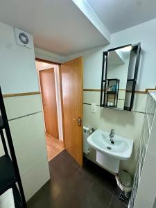 Apartamentos LAMAROSA -ATICO ,Vistas al Mar Cantabrico PARKING