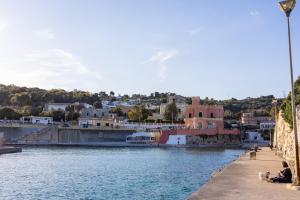 Sea View Home Private Garage and 200m From The Sea