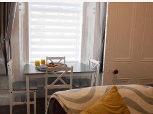Buckie Central 2 bed Retreat 24 high street