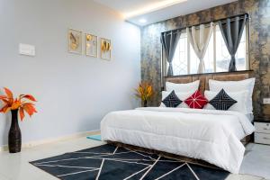 II EMPYREAN STAYS II BARBERRY VILLA II 3BHK II AC II PRIVATE POOL Il