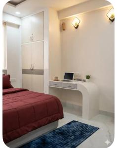 SR homestays near by MG hospital